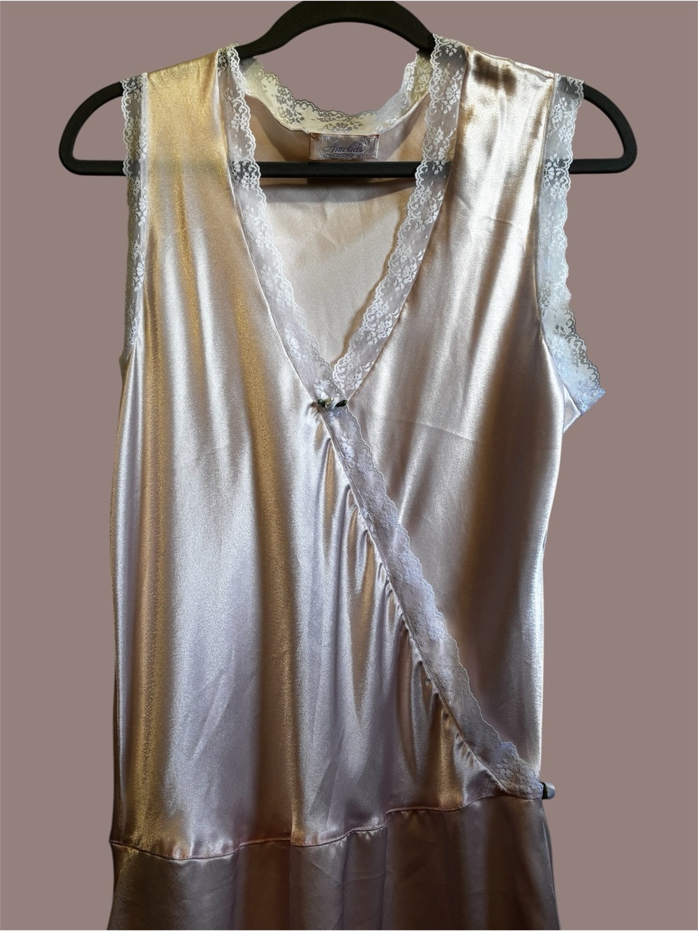 🎀 Vintage 90s Amelia's Pale Pink Satin & Lace Nightgown Slip